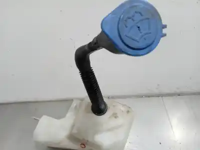 Second-hand car spare part windscreen washer bottle for land rover range rover (lm) 3.6 td v8 oem iam references dmb500040  