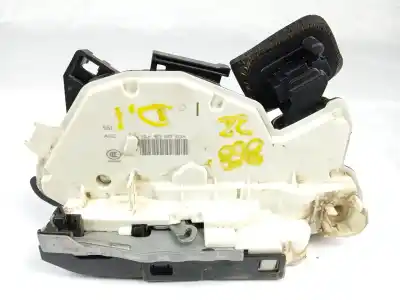 Second-hand car spare part left front door lock for seat toledo (kg3) reference oem iam references 5e1837015a