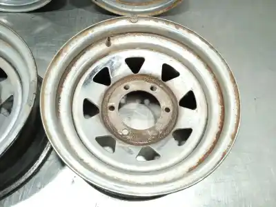 Pièce détachée automobile d'occasion jeu de jantes pour nissan patrol (k/w260) 2.8 diesel références oem iam 15 pulgadas  
