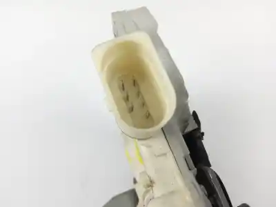 Pezzo di ricambio per auto di seconda mano serratura porta anteriore destra per volkswagen passat berlina (3c2) advance riferimenti oem iam 3c1237016a  