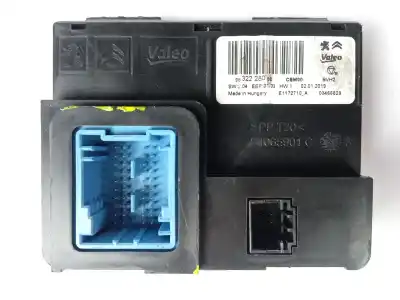 Second-hand car spare part electronic module for opel combo life * oem iam references 9832228080