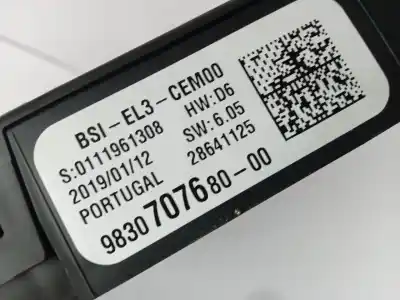 Second-hand car spare part fuse box unit for opel combo life * oem iam references 9830707680  