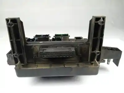 Second-hand car spare part fuse box unit for chrysler 300 c 3.0 crd cat oem iam references p04692233ac  