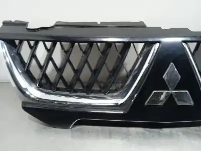 Second-hand car spare part front grille for mitsubishi montero sport (k90) 2.5 td cat oem iam references mn182509xb  