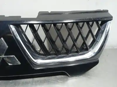Second-hand car spare part front grille for mitsubishi montero sport (k90) 2.5 td cat oem iam references mn182509xb  