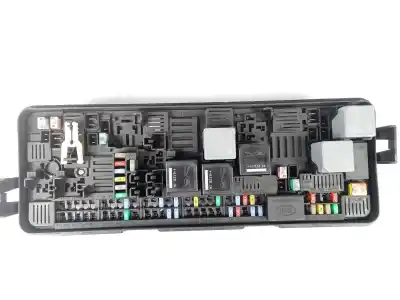 Peça sobressalente para automóvel em segunda mão caixa de fusíveis e relés por land rover range rover sport hse referências oem iam gpla14k016cc