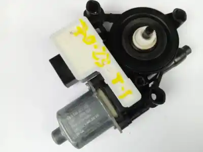 Автозапчастина б/у ДВИГ СКЛА ЗАДНЕ ЛІВО для SKODA KAROQ (NU)  Посилання на OEM IAM 5Q0959407A  0130822725