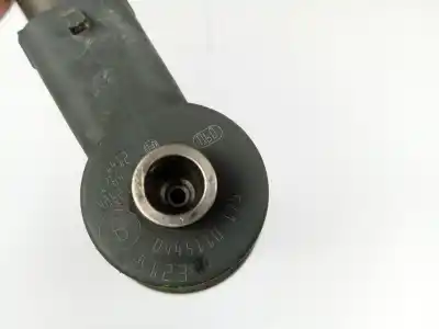 Second-hand car spare part injector for opel astra h sedán (a04) 1.7 cdti (l69) oem iam references 0445110175  