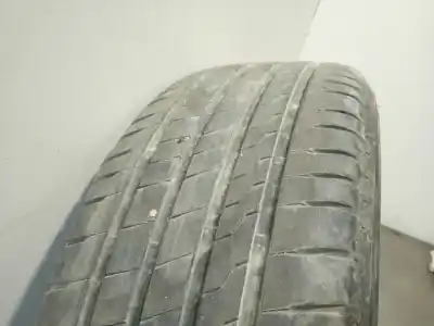 Gebrauchtes Autoersatzteil reifen zum kia carnival ii 2.9 cdri ex oem-iam-referenzen 215/65 r15 96h  1219