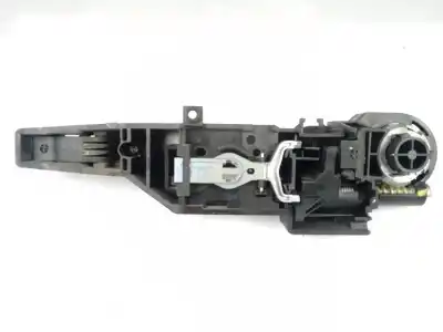 Second-hand car spare part exterior left side door handle for renault kangoo profesional oem iam references 8200497521  