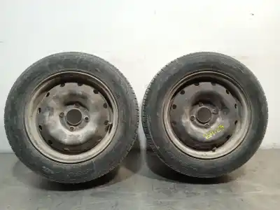 Pièce détachée automobile d'occasion pneu pour citroen berlingo 1.9 d x familiar références oem iam 175/65 r14 82t  4920