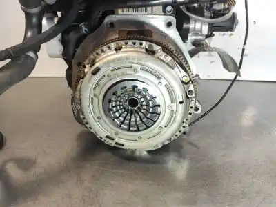 Pièce détachée automobile d'occasion moteur complet pour volkswagen touran (1t1) advance références oem iam cfhc  diesel