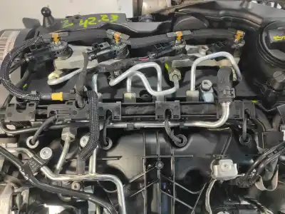 Pièce détachée automobile d'occasion moteur complet pour volkswagen touran (1t1) advance références oem iam cfhc  diesel