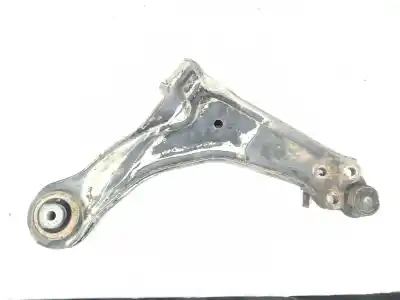 Recambio de automóvil de segunda mano de brazo suspension inferior delantero izquierdo para mercedes vito (w638) combi 110 d euro 2 (638.174) referencias oem iam a6383300010  