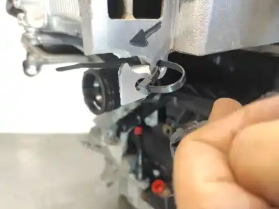 Pièce détachée automobile d'occasion moteur complet pour volkswagen tiguan * références oem iam dfg  diesel