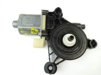 Piesă de schimb auto la mâna a doua MOTORAS MACARA GEAM SPATE DREAPTA pentru VOLKSWAGEN TIGUAN  Referințe OEM IAM 5Q0959802A 0130822714 