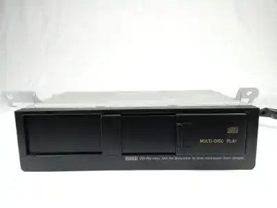 İkinci el araba yedek parçası SES SISTEMI / RADYO CD için TOYOTA LAND CRUISER (J12)  OEM IAM referansları 8627060070  