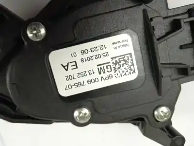 Автозапчастина б/у педальний потенціометр для opel astra j gtc * посилання на oem iam 13252702  