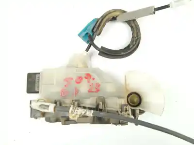 Peça sobressalente para automóvel em segunda mão fechadura da porta dianteira esquerda por opel combo life * referências oem iam 9816343480