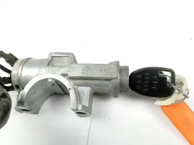 Second-hand car spare part ignition switch for piaggio porter maxxi  oem iam references   