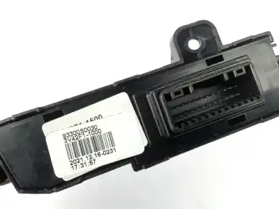 Peça sobressalente para automóvel em segunda mão trocar por hyundai i30 (pd) n referências oem iam 93300s0030  