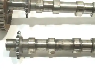 Peça sobressalente para automóvel em segunda mão eixo de comando por land rover evoque 2.0 td4 cat referências oem iam   