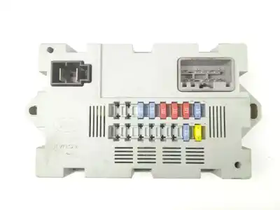 Peça sobressalente para automóvel em segunda mão caixa de fusíveis e relés por land rover evoque 2.0 td4 cat referências oem iam 73707520