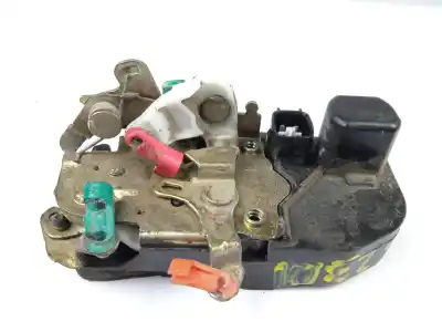 Second-hand car spare part left front door lock for chrysler neon ii 1.6 oem iam references 