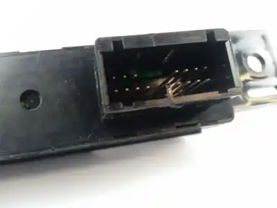 Автозапчастина б/у вимикач для land rover range rover (lm) 3.6 td v8 посилання на oem iam yul501360  