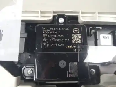 Автозапчастина б/у внутрішне світло для mazda cx-30 (dm) skyactiv-g m hybrid посилання на oem iam bcwb66emob  