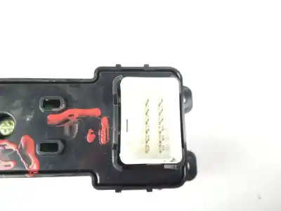 Автозапчасти б/у управление задними левыми стеклами за hyundai tucson (tl, tle) 1.7 crdi ссылки oem iam 93580d3031  