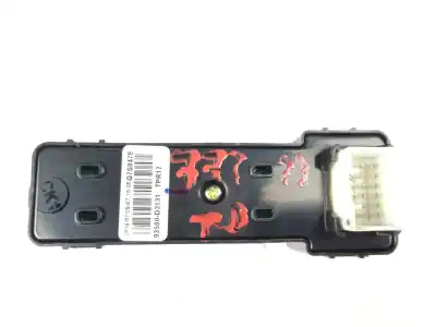 Автозапчасти б/у управление задними правыми стеклами за hyundai tucson (tl, tle) 1.7 crdi ссылки oem iam 93580d3131  