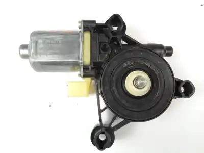 Recambio de automóvil de segunda mano de motor elevalunas delantero derecho para skoda octavia combi (5e5) 1.6 tdi dpf referencias oem iam 0130822716