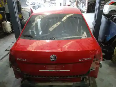 Second-hand car spare part tailgate for skoda octavia iii (5e3, nl3, nr3) 1.6 tdi oem iam references 5e5827025f  