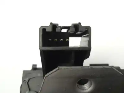 Second-hand car spare part trunk lock for volvo v50 (545) t5 awd oem iam references 31276698   Second-hand car spare part trunk lock for volvo v50 (545) t5 awd oem iam references 31276698