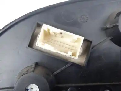 Peça sobressalente para automóvel em segunda mão quadrante por peugeot partner tepee 1.6 hdi 90 referências oem iam 9666904880  