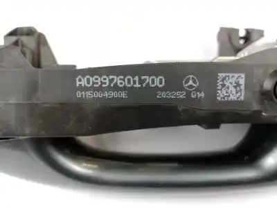 Автозапчасти б/у задняя левая наружная ручка за mercedes-benz glc (x253) 200 d 4-matic (253.916) ссылки oem iam a0997601700  