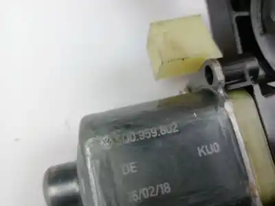 Автозапчасти б/у мотор заднего правого стекла за audi q2 (gab, gag) 1.6 tdi ссылки oem iam 5q0959802  