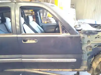 Автозапчасти б/у дверь передняя правая за jeep cherokee (kj) 2.8 crd 4x4 ссылки oem iam 55176890ah