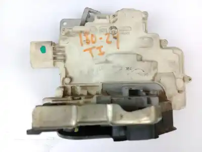 Recambio de automóvil de segunda mano de cerradura puerta trasera izquierda para audi a4 b8 (8k2) 2.0 tdi referencias oem iam 8k0839015