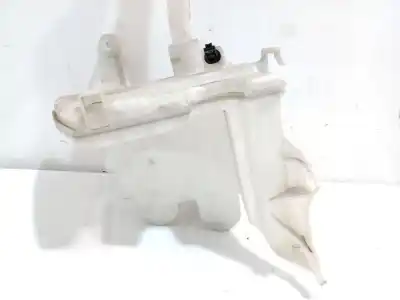 Second-hand car spare part windscreen washer bottle for toyota auris (_e18_) 1.6 (zre181_, zre185_) oem iam references 8531002490  