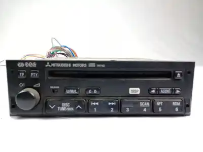 Pièce détachée automobile d'occasion Système Audio / Radiocd pour MITSUBISHI MONTERO III CANVAS TOP (V6_W, V7_W) 3.2 DI-D (V68W, V78W) Références OEM IAM MR337279  