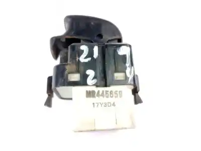 Tweedehands auto-onderdeel schakelaar rechts voor ruit voor mitsubishi montero iii canvas top (v6_w, v7_w) 3.2 di-d (v68w, v78w) oem iam-referenties mr445659  