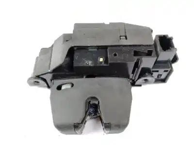 Second-hand car spare part trunk lock for peugeot rifter 1.5 bluehdi 100 oem iam references 9832088480  