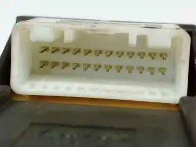 Second-hand car spare part left front power window switch for toyota corolla (_e12_) 2.0 d-4d (cde120_) oem iam references   