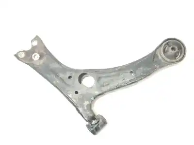 Second-hand car spare part front right lower suspension arm for toyota corolla (_e12_) 2.0 d-4d (cde120_) oem iam references   