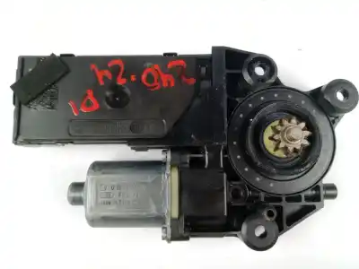 Second-hand car spare part LEFT FRONT WINDOW MOTOR for RENAULT MEGANE III FASTBACK (BZ0/1_, B3_)  OEM IAM references 807315510R  