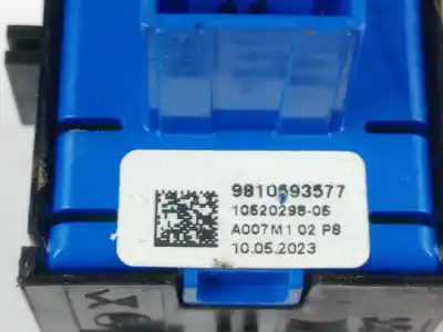 Автозапчастина б/у кнопка електричного стоянкового гальма для peugeot 208 ii (ub_, up_, uw_, uj_) 1.2 puretech 100 посилання на oem iam 9810593577  