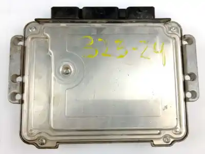 Gebrauchtes Autoersatzteil ecu-motorsteuergerät uce motorsteuergerät zum mazda 3 (bk) 1.6 di turbo oem-iam-referenzen 4m6112a650ac  0281011534