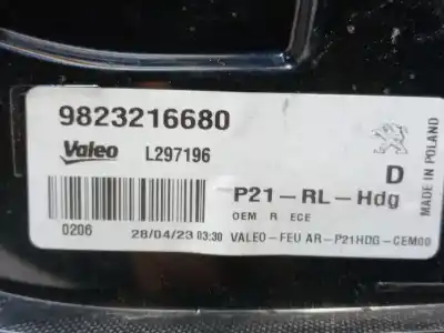 Second-hand car spare part right tailgate light for peugeot 208 ii (ub_, up_, uw_, uj_) 1.2 puretech 100 oem iam references 9823216680  